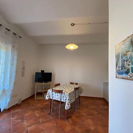 Deste - In Campagna 4 Posti Letto Con Giardino La Sdriscia Bagian luar foto